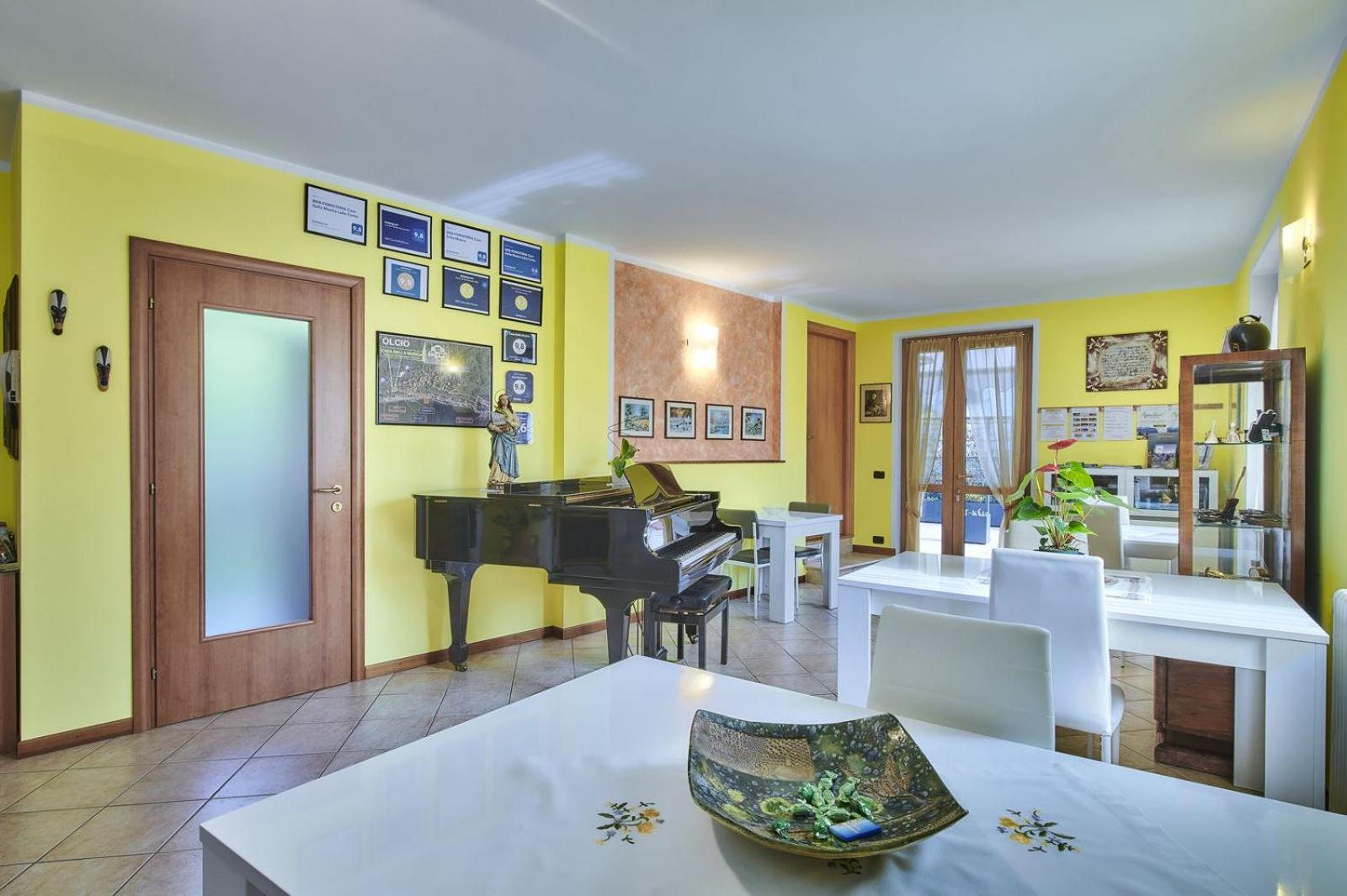 B&B-Foresteria Casa Della Musica Lake Como Mandello del Lario Dış mekan fotoğraf
